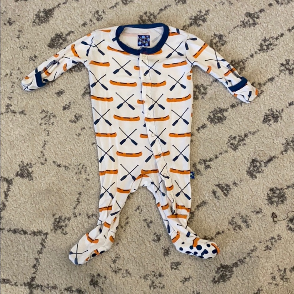 Kickee Pants onesie size 0-3 months